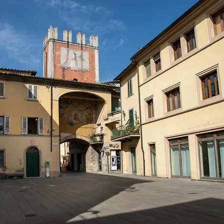 Giovanni - Relax Among - Happy Apartment Camaiore